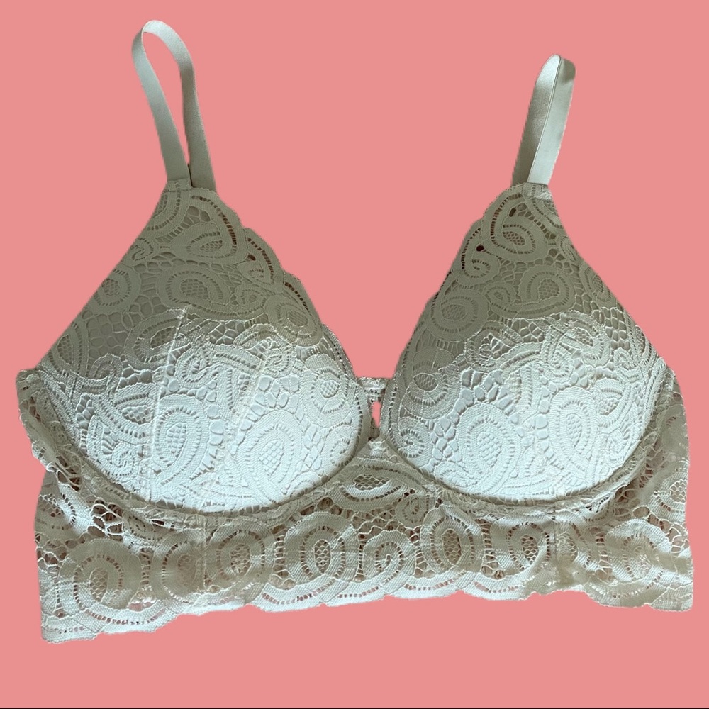 PINK BY VICTORIA SECRETS LACE WIRELESS PUSH-UP BRA